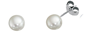Freshwater Pearl Stud Earrings 5mm