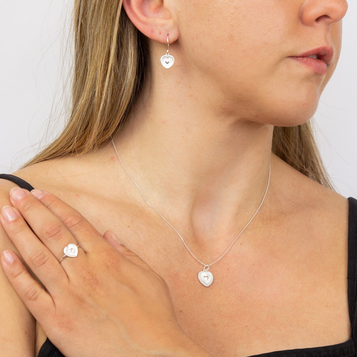 Sunray Texture Heart Drop Earrings